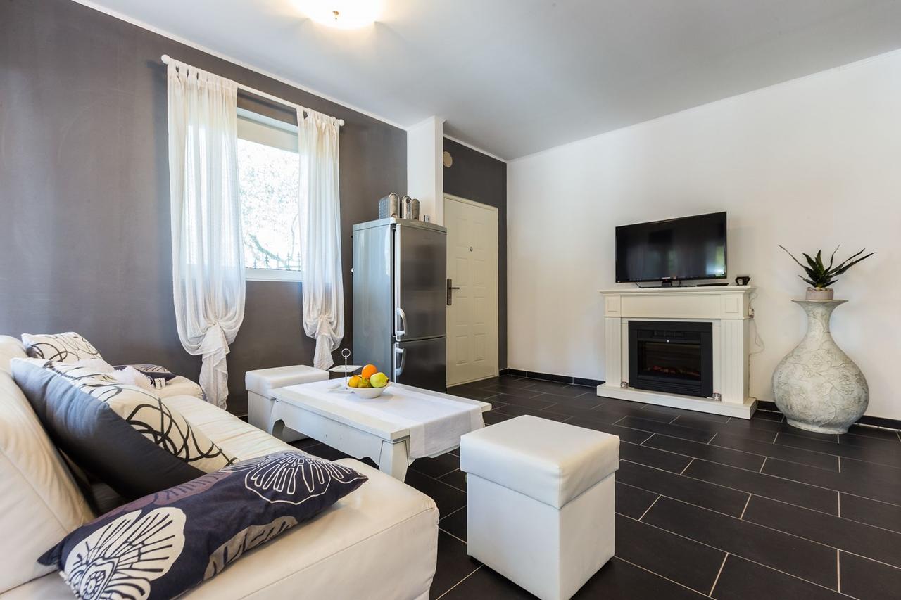 Holliday Home Maxdom Sukošan Exteriör bild