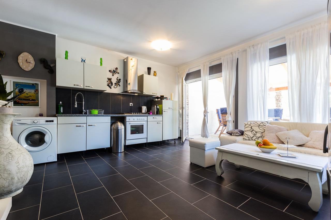 Holliday Home Maxdom Sukošan Exteriör bild
